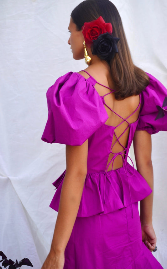 ULLA JOHNSON. Vestido midi volantes