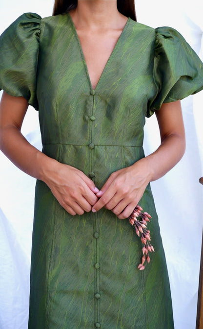 GANNI. Vestido midi en satén jacquard