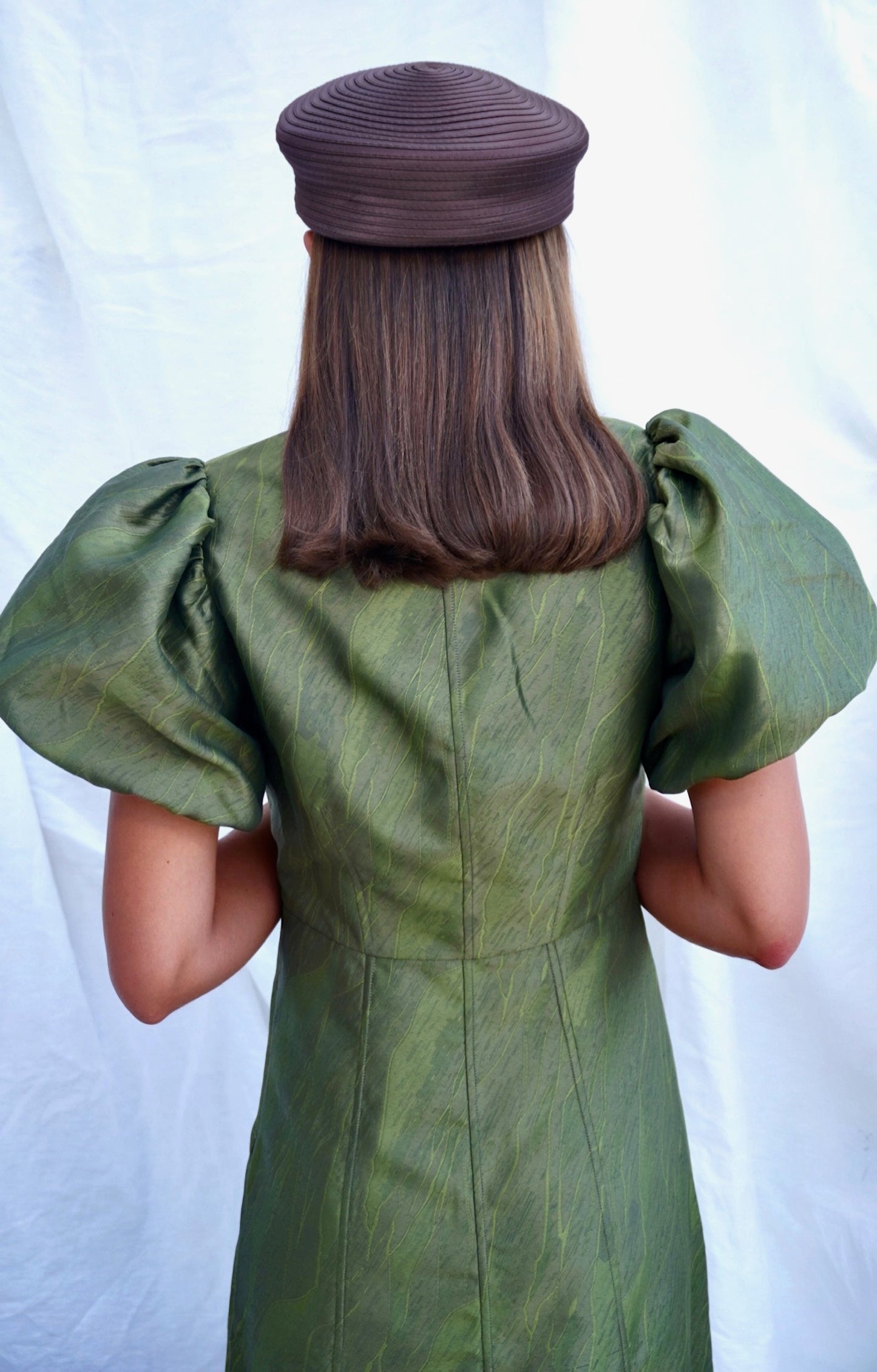 GANNI. Vestido midi en satén jacquard