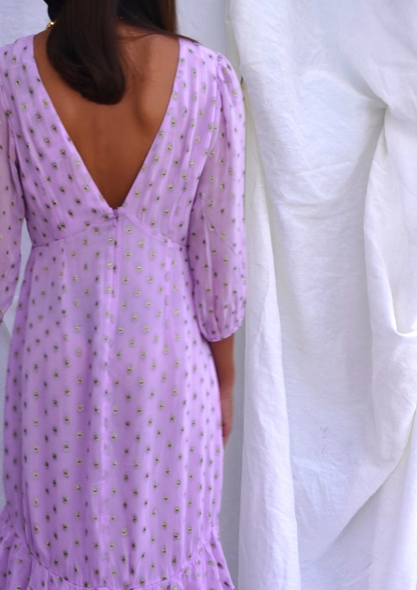 RIXO. Vestido midi lila en gasa fil coupé